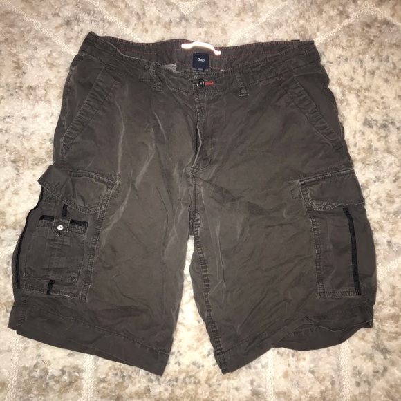 GAP Other - Gap size 34 cargo men’s shorts